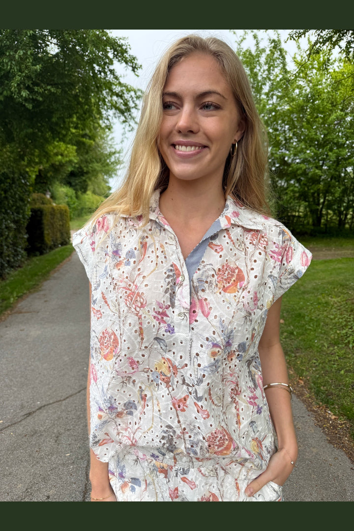 Continue - Mercy 15293 - Print Embrodery