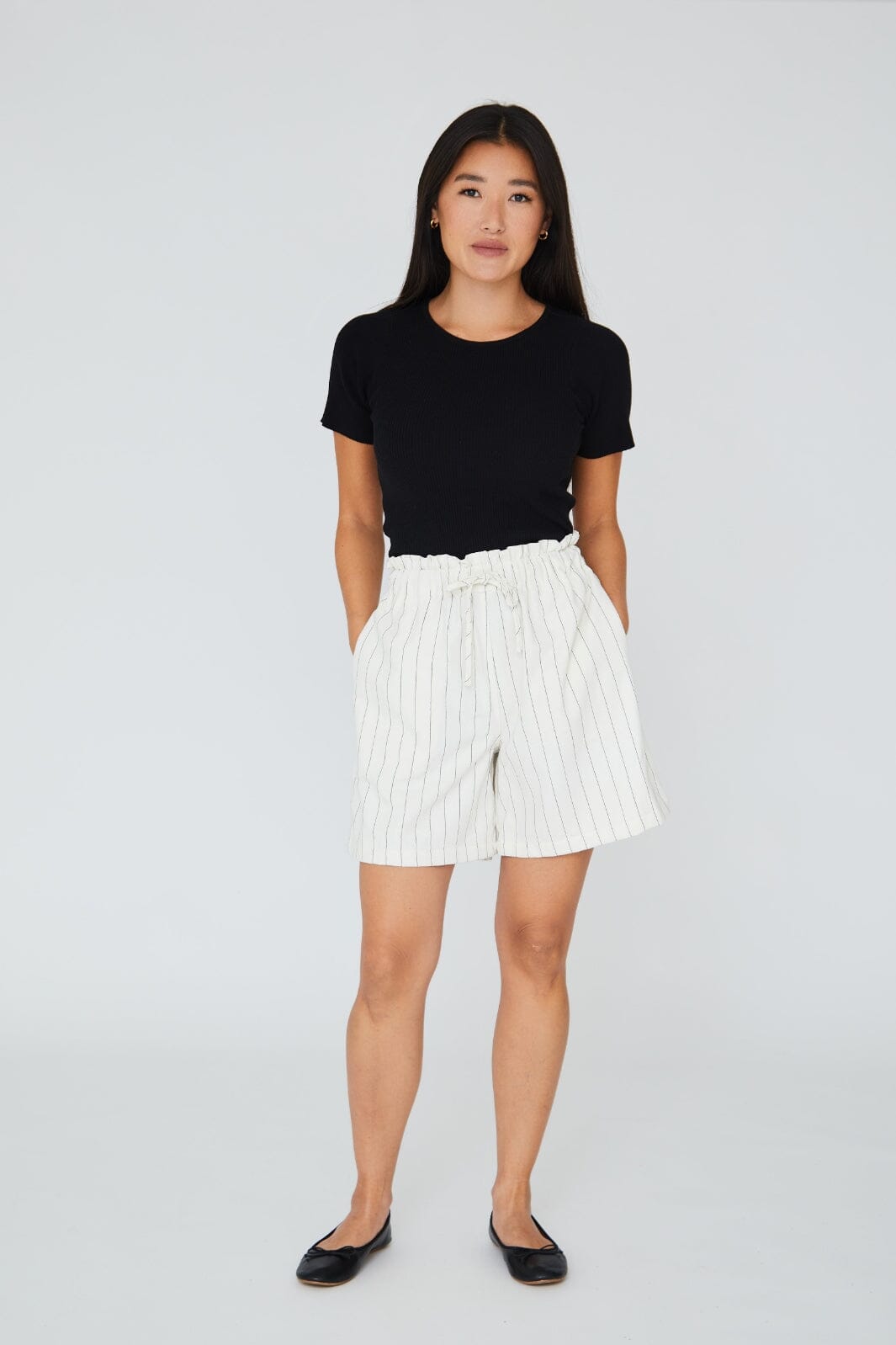Forudbestilling - A-View - Lerke Stripe Shorts - 005 Off White Shorts 