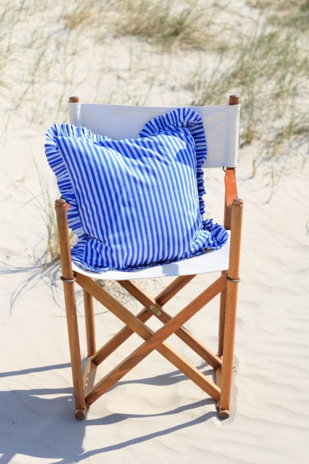 Forudbestilling - Black Colour - Bcflora Cushion Cover With Frill - Blue Stripe Pudebetræk 