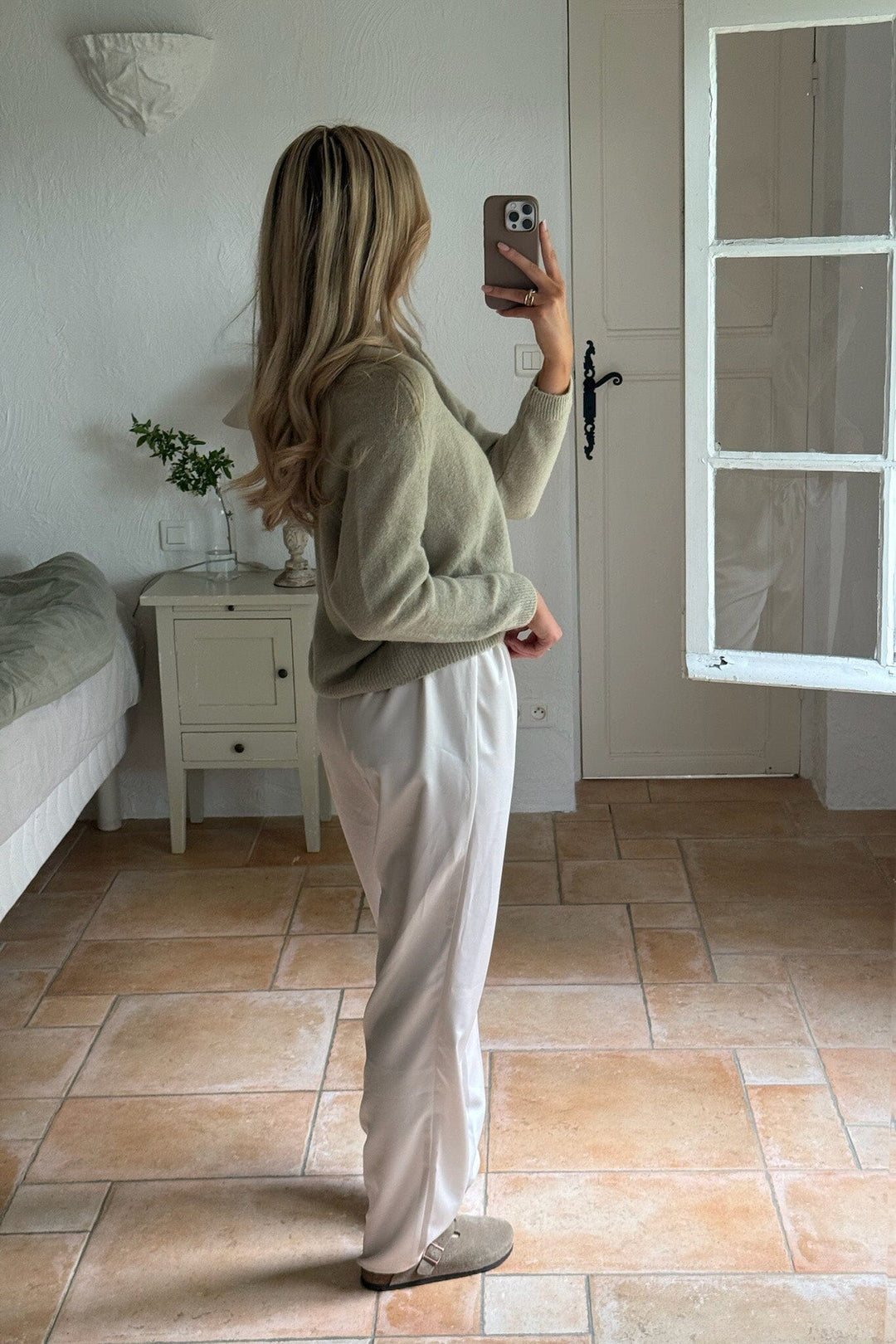Forudbestilling - BYIC - Fieic Pants A23851 - Off White Satin Bukser 