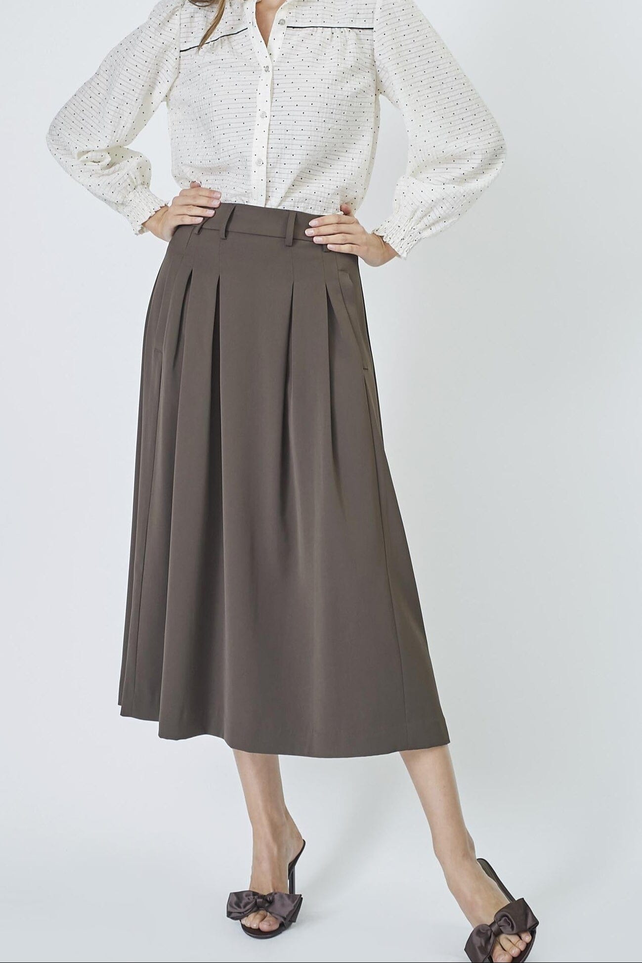 11477798 Anyacc Pleat Skirt
