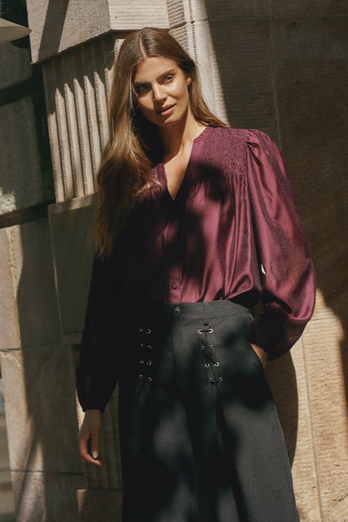 Forudbestilling - Co´Couture - Taffycc Smock V-Shirt 35807 - 87 - Winered Skjorter 