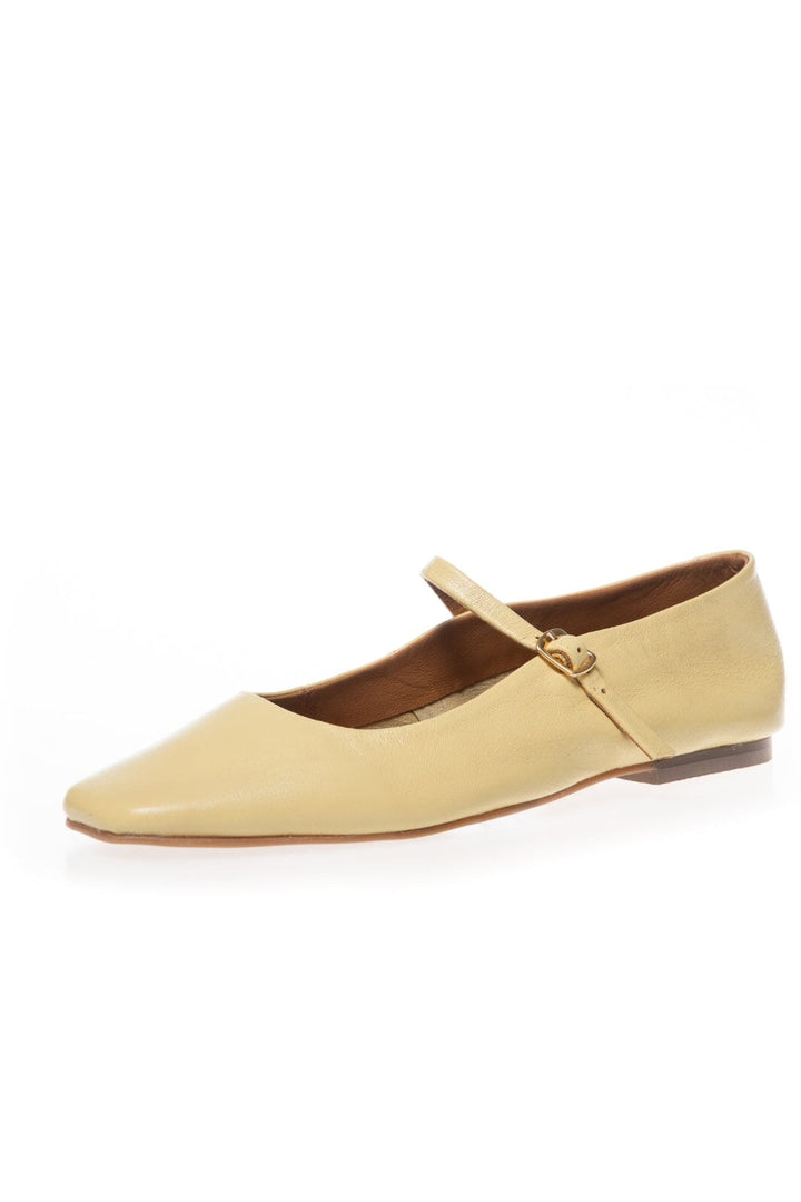 Copenhagen Shoes - All For Love CS8368 - 5544 - Sun Yellow