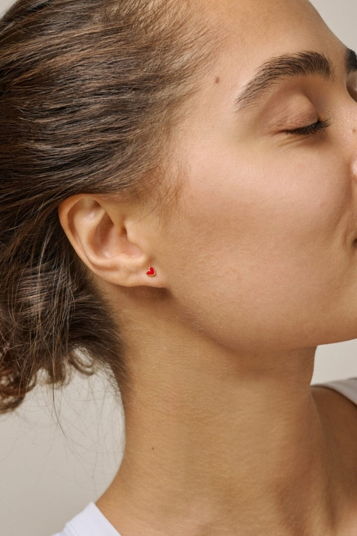 Enamel Copenhagen - Studs, Amore E415G - Red