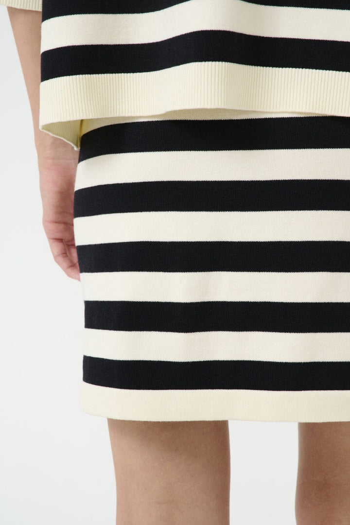 Gestuz - Gzalli Skirt 10910129 - 107569 - Black/Ivory Striped