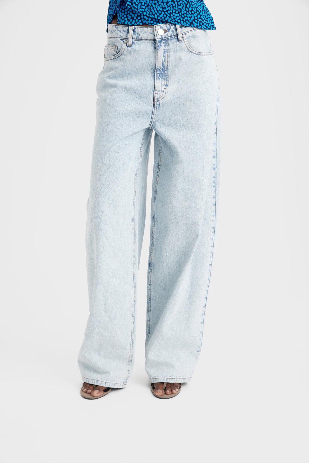 Forudbestilling - Gestuz - KailyGZ HW wide jeans - Light blue washed Jeans 