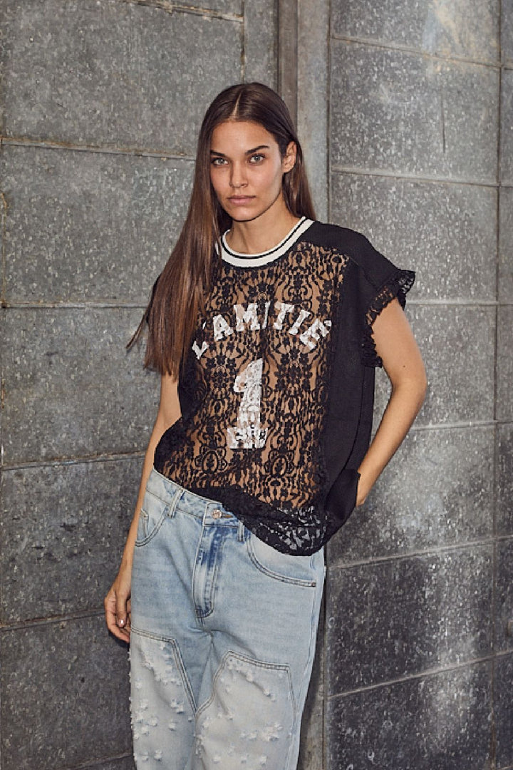 Forudbestilling - Haute L'Amitié - Football Lace Frill Top HL10124 - Black T-shirts 