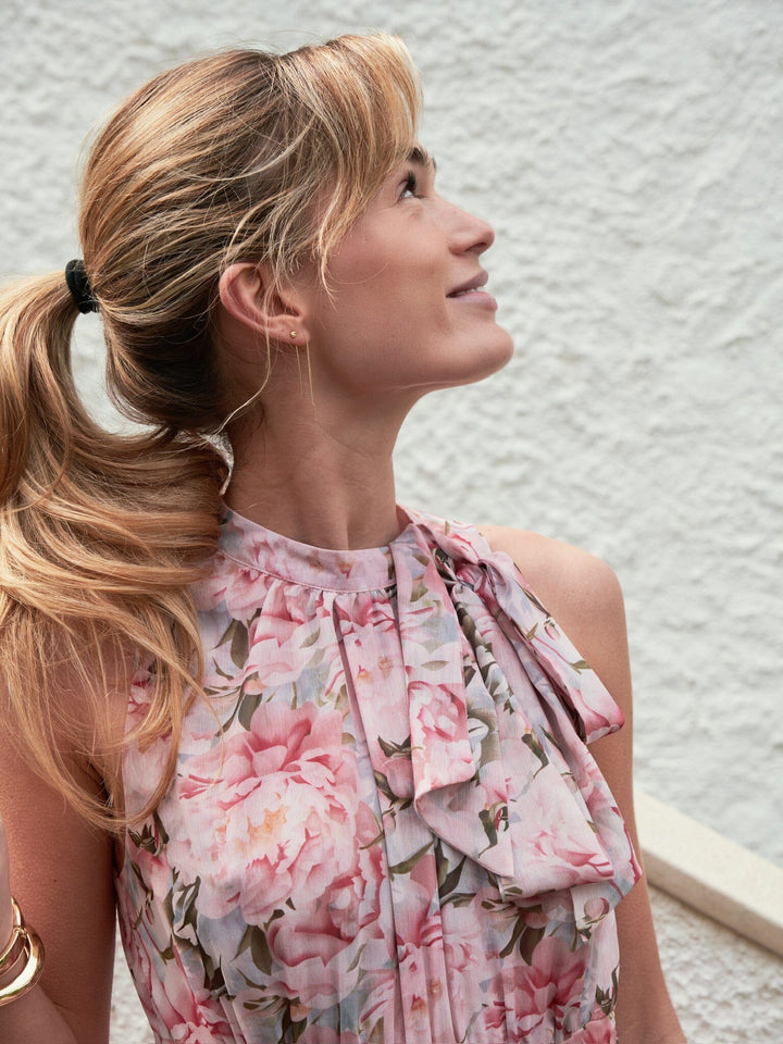 Forudbestilling - Neo Noir - Marli Flower Chiffon Dress 165150 - 165 - Rose Kjoler 