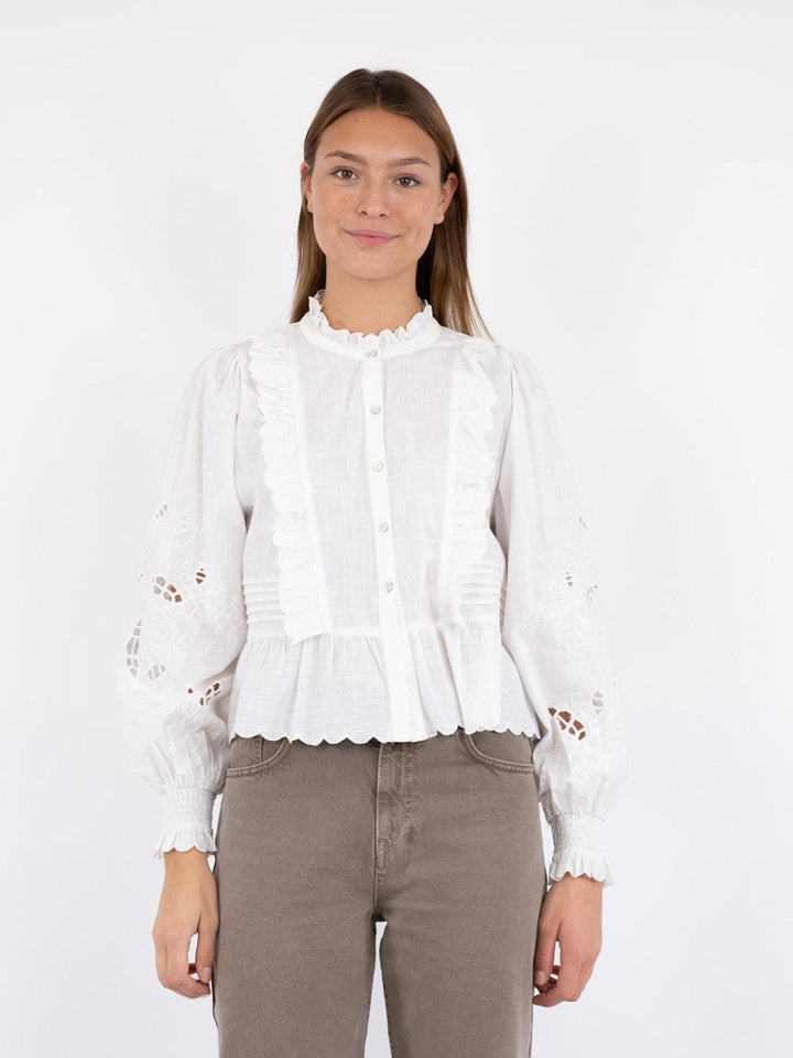 Forudbestilling - Neo Noir - Petrine Embroidery Blouse - White Skjorter 
