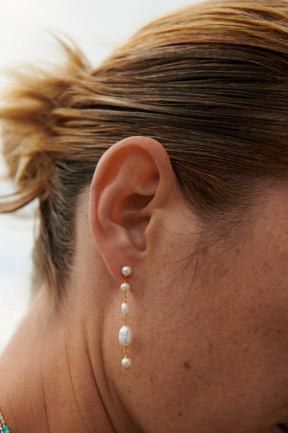 Forudbestilling - Pernille Corydon Jewellery - White Dreams Earrings - Gold Øreringe 