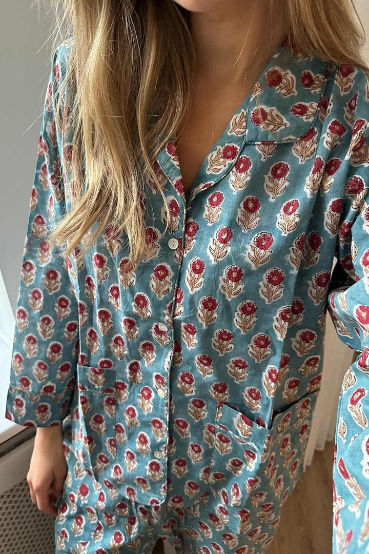 Forudbestilling - Sissel Edelbo - Nuit Pyjamas Set SE 1673 - Dusty Blue Nattøj 