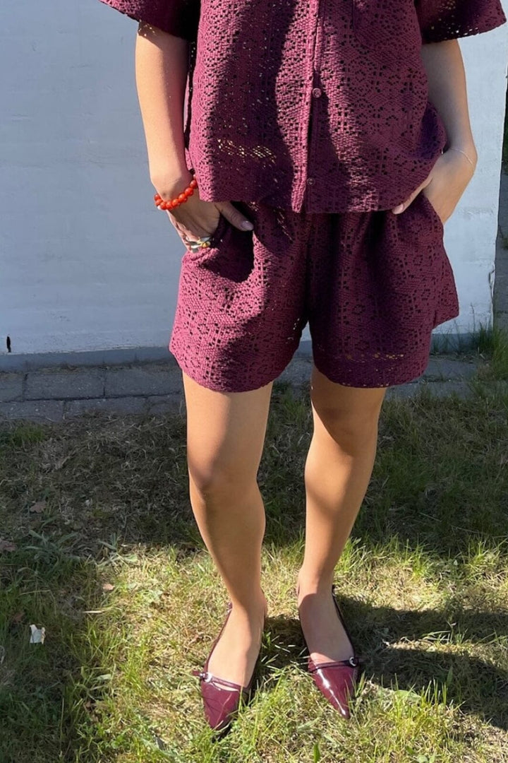 Sisters Point - Elsia-Sho 18591 - 516 - D. Bordeaux