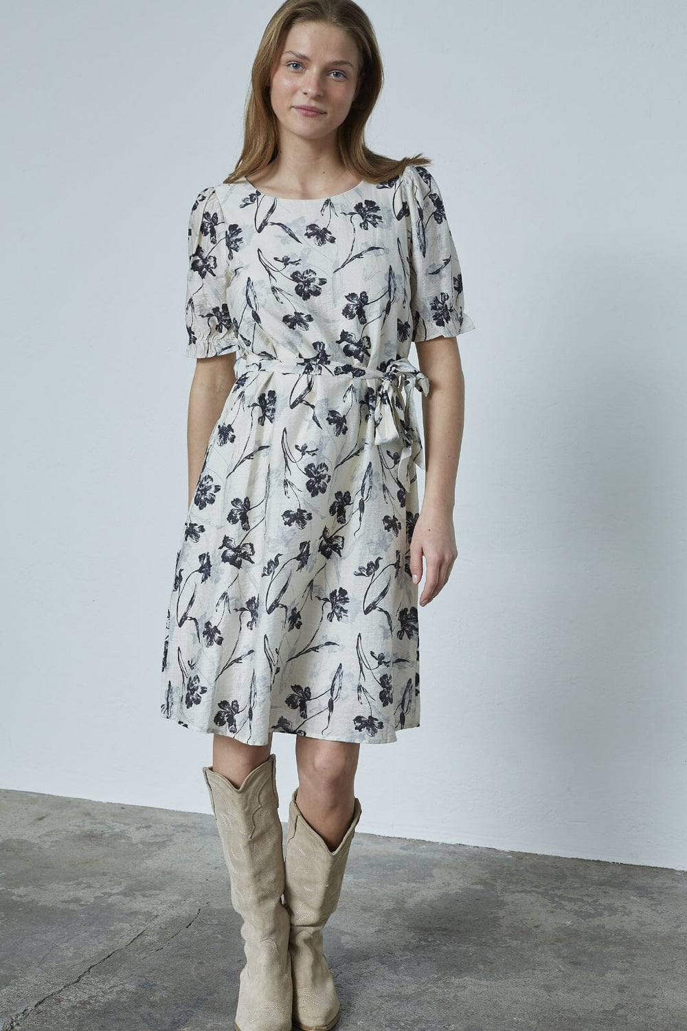 Sisters Point - Noki-Dr.Ss2 18981 - 813 - Cream/Flower
