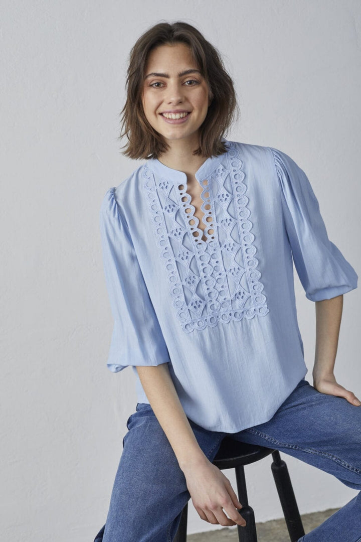 Sisters Point - Viada-Lace.Ss 18546 - 410 - L. Blue