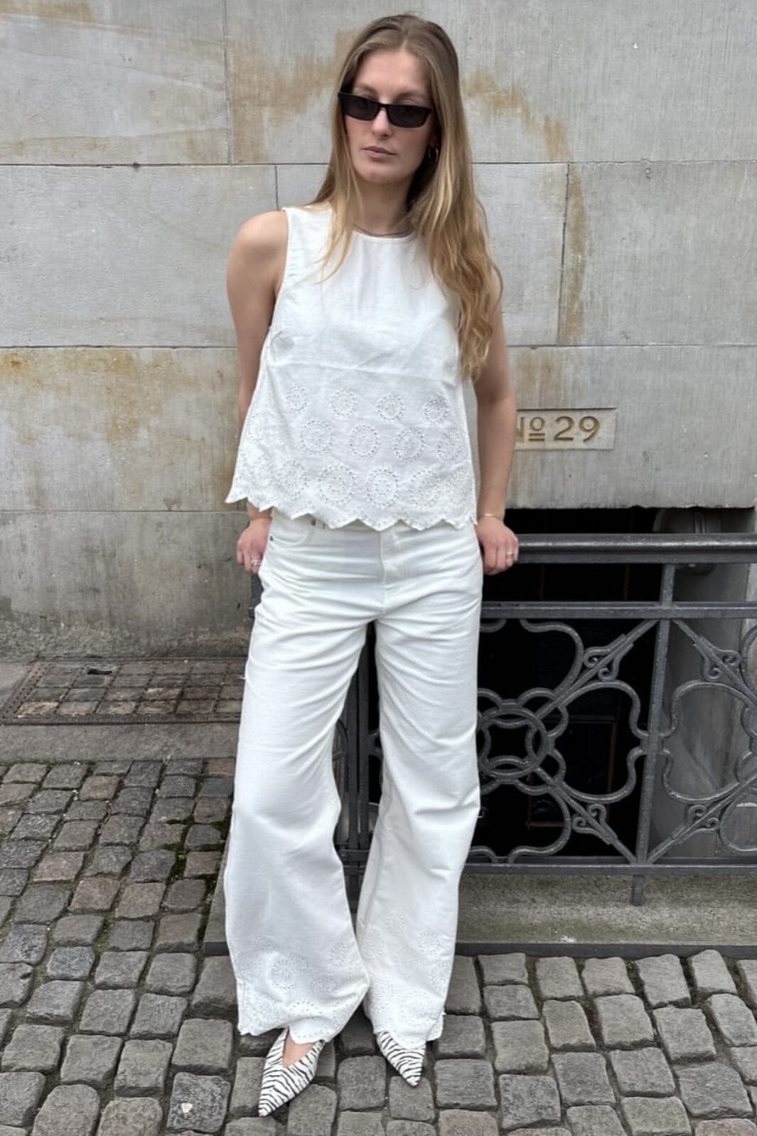 Global Funk - Amarillo Scallop-G - 800 White Jeans 