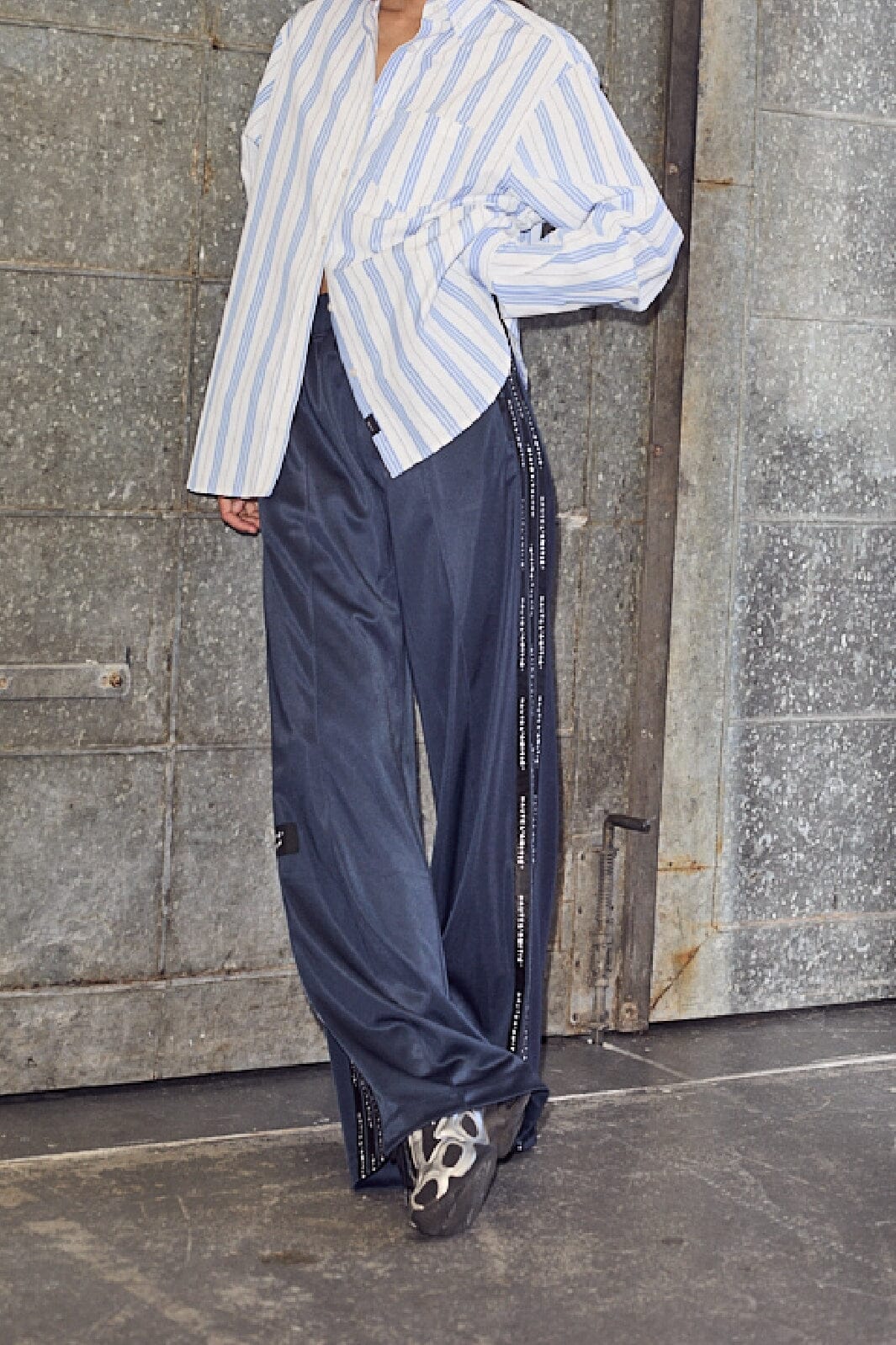 Haute L'Amitié - Logo Tape Track Pant HL10258 - Navy Bukser 