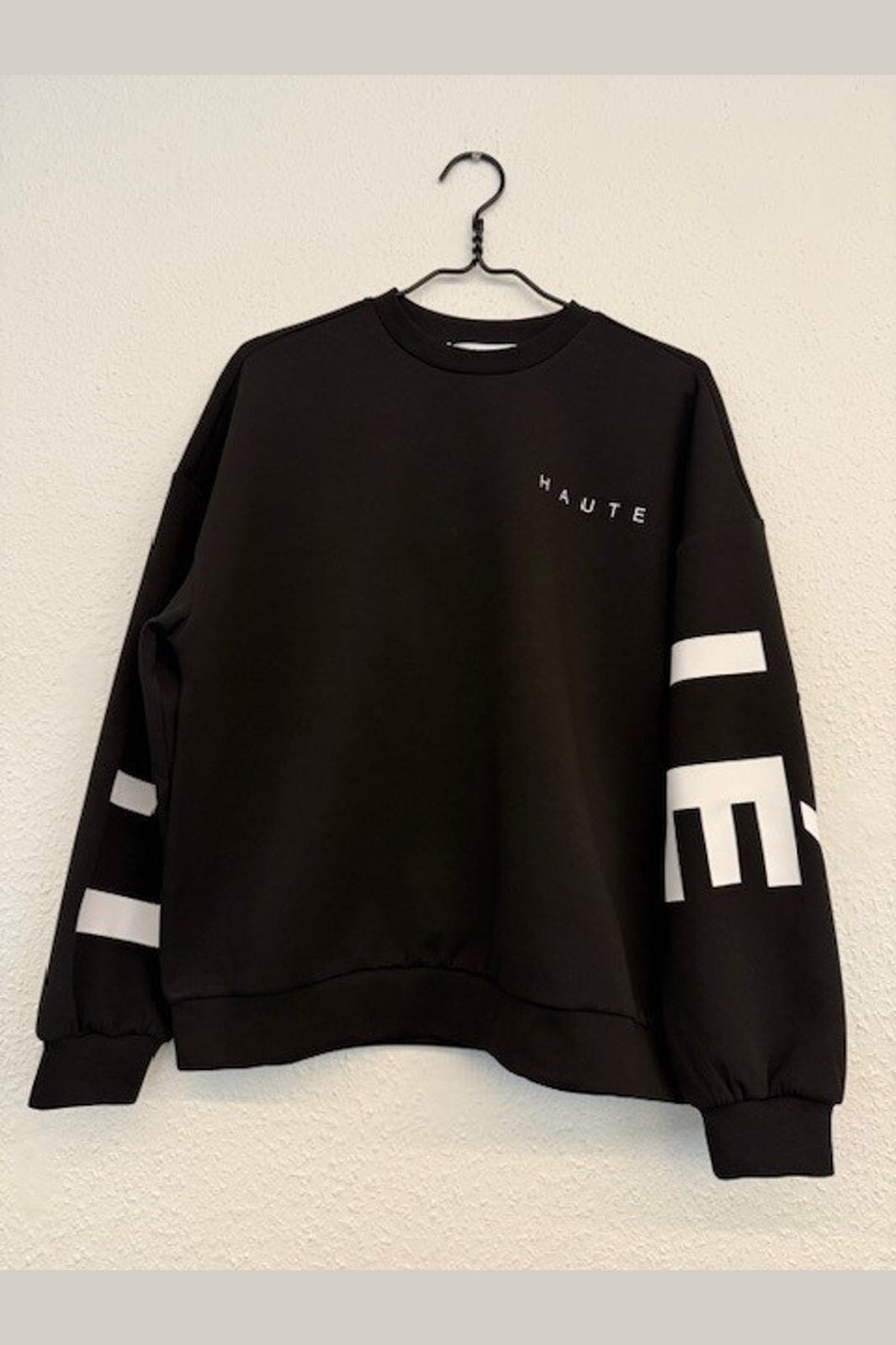 Haute L'Amitié - Maxi Split Logo Sweat HL10413 - Black/ White Print