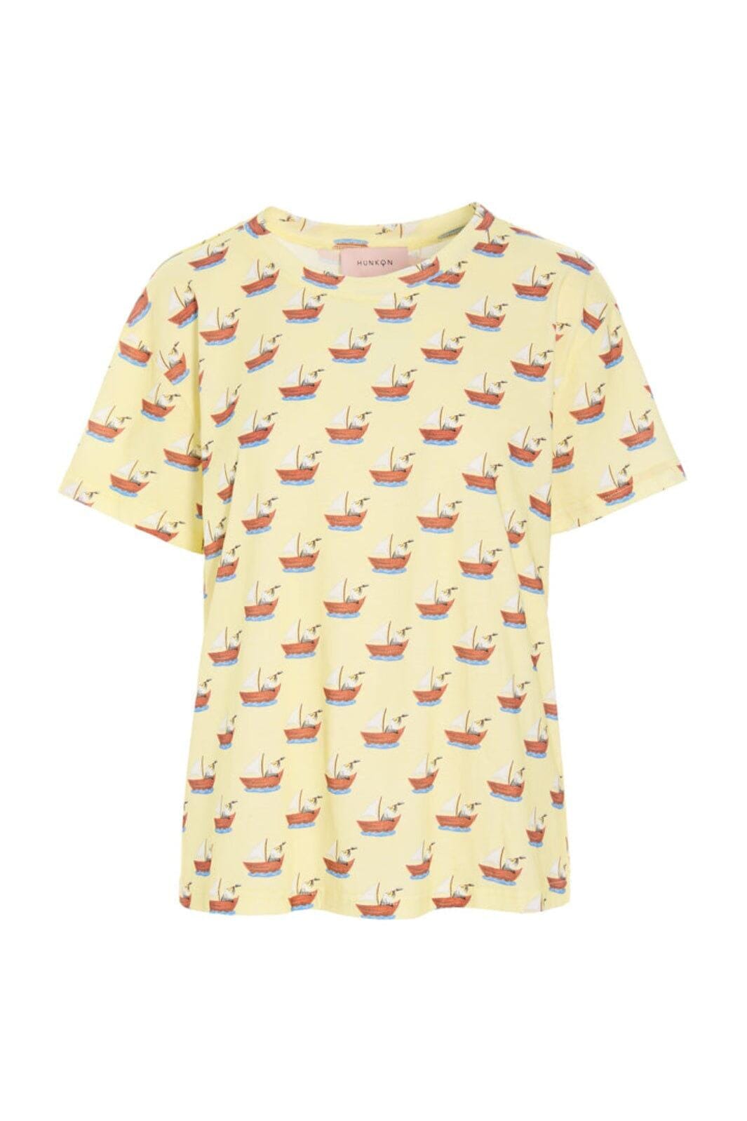 Hunkøn - Azura T-Shirt 26012 - Yellow Boat T-shirts 