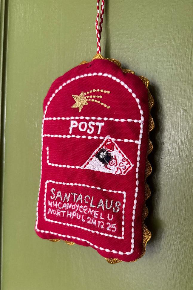 Sissel Edelbo - Santa'S Mailbox Ornament Se 2134 - Red