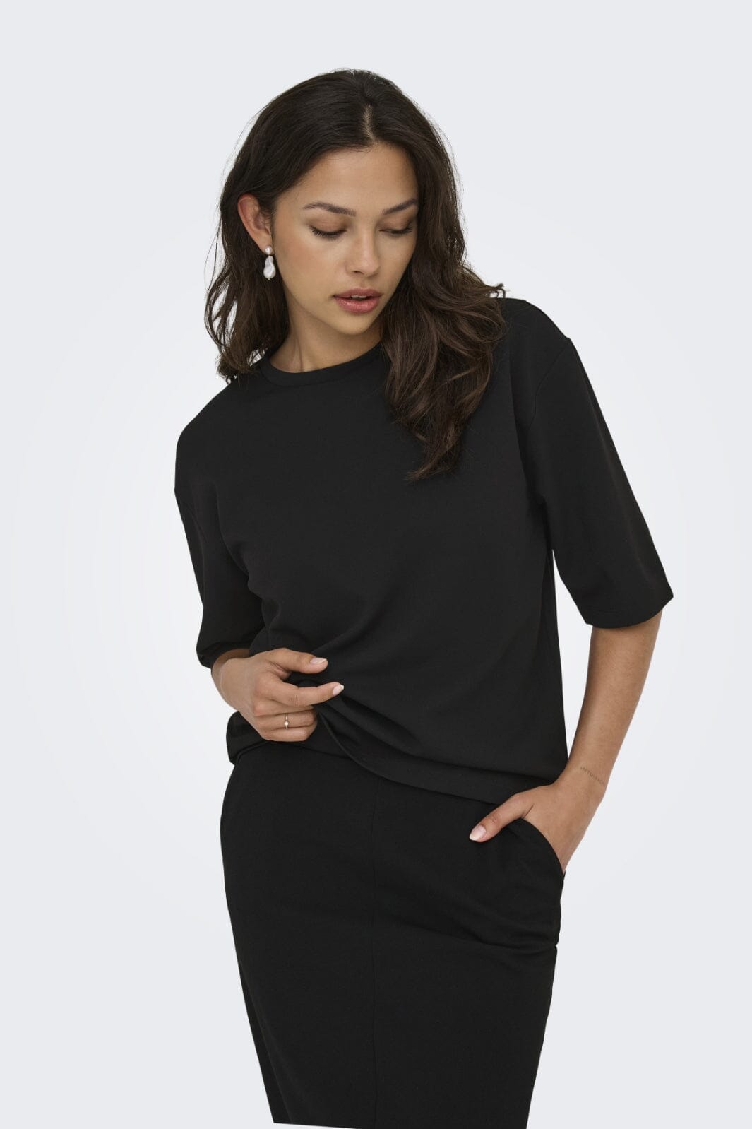 JDY - Jdygeggo Ss O Neck Loose Top - 4901911 Black
