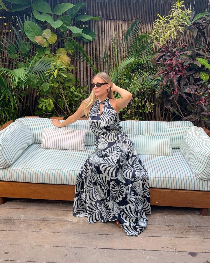 Karmamia - Ava Maxi Dress 2369 - Navy Palm Kjoler 