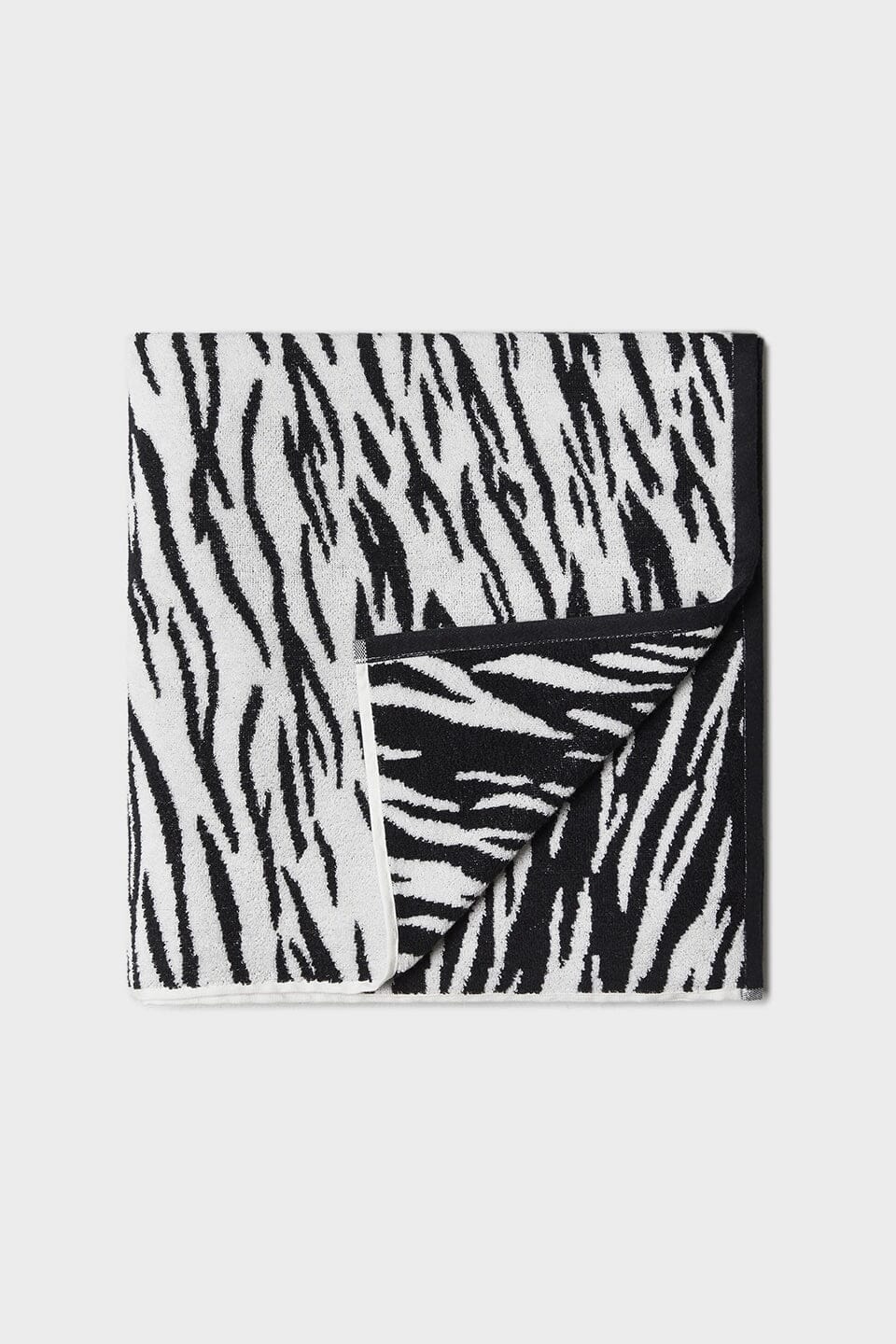 Lala Berlin - Beach Towel Batu 10021194 - White Black Tiger Håndklæder 