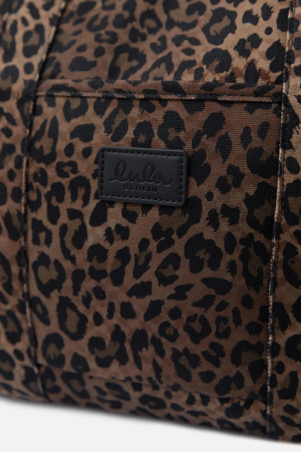 Lala Berlin - Tote Carmela 10017310 - Dark Brown Leo Tasker 