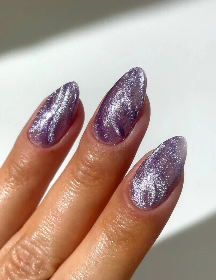 Le Mini Macaron - Single Gel Polish, Cat Eye Magnet Gel Polish Incl. Magnet Nyhed! CEG003 - Lavender Haze Neglelak 