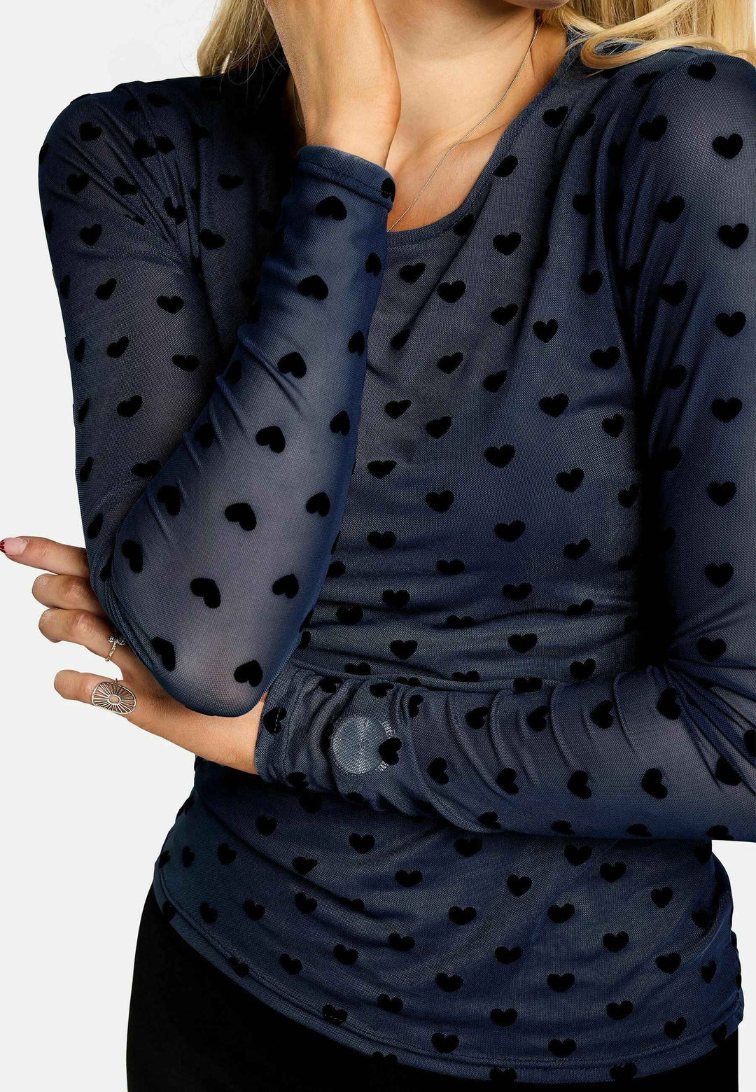 Liberte - Mesh Ls Tshirt, Flock 22081 - Navy Heart T-shirts 