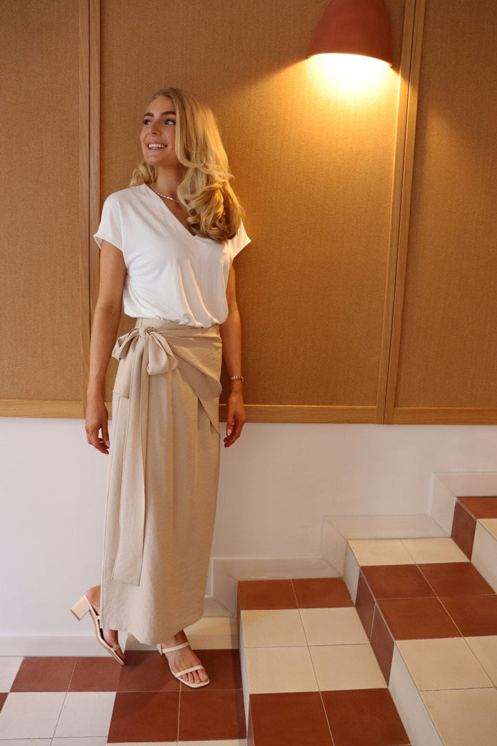 Liberte - Nuni Vneck Tshirt 22409 - Creme