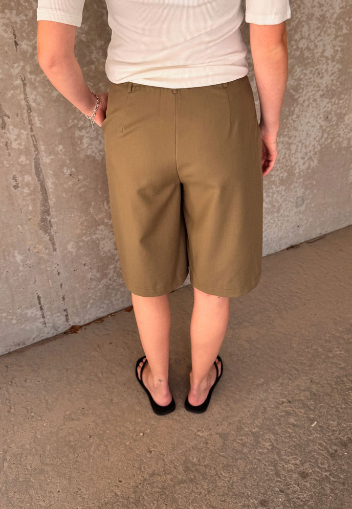 Love & Divine - Love1297 18519 - 207 - Khaki Shorts 