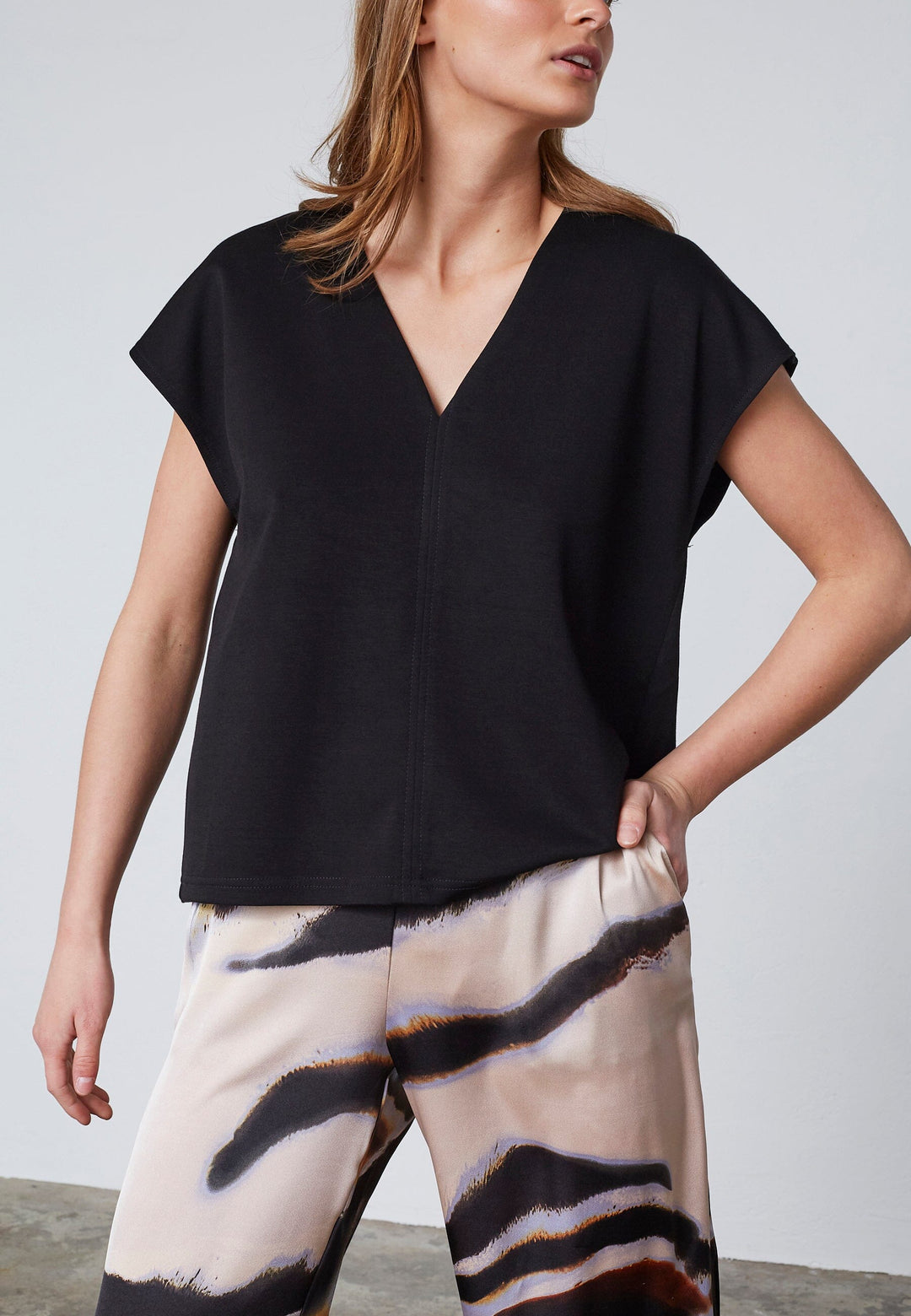 Love & Divine - Love1371 18898 - 000 - Black Toppe 