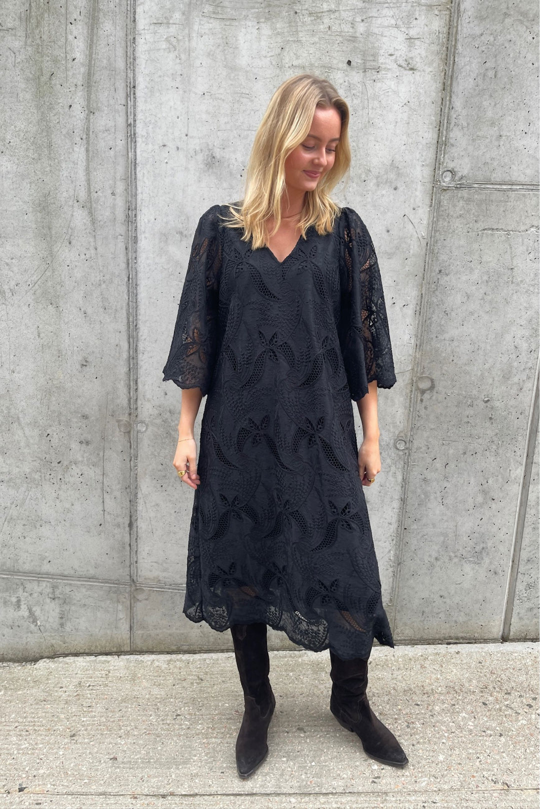 Love & Divine - Love1453 19463 - 000 - Black Kjoler 