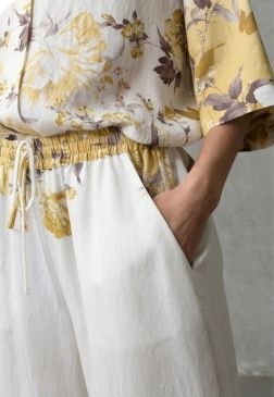 Love & Divine - Love207-44 19857 - 813 - Yellow/Brown Flower Bukser 