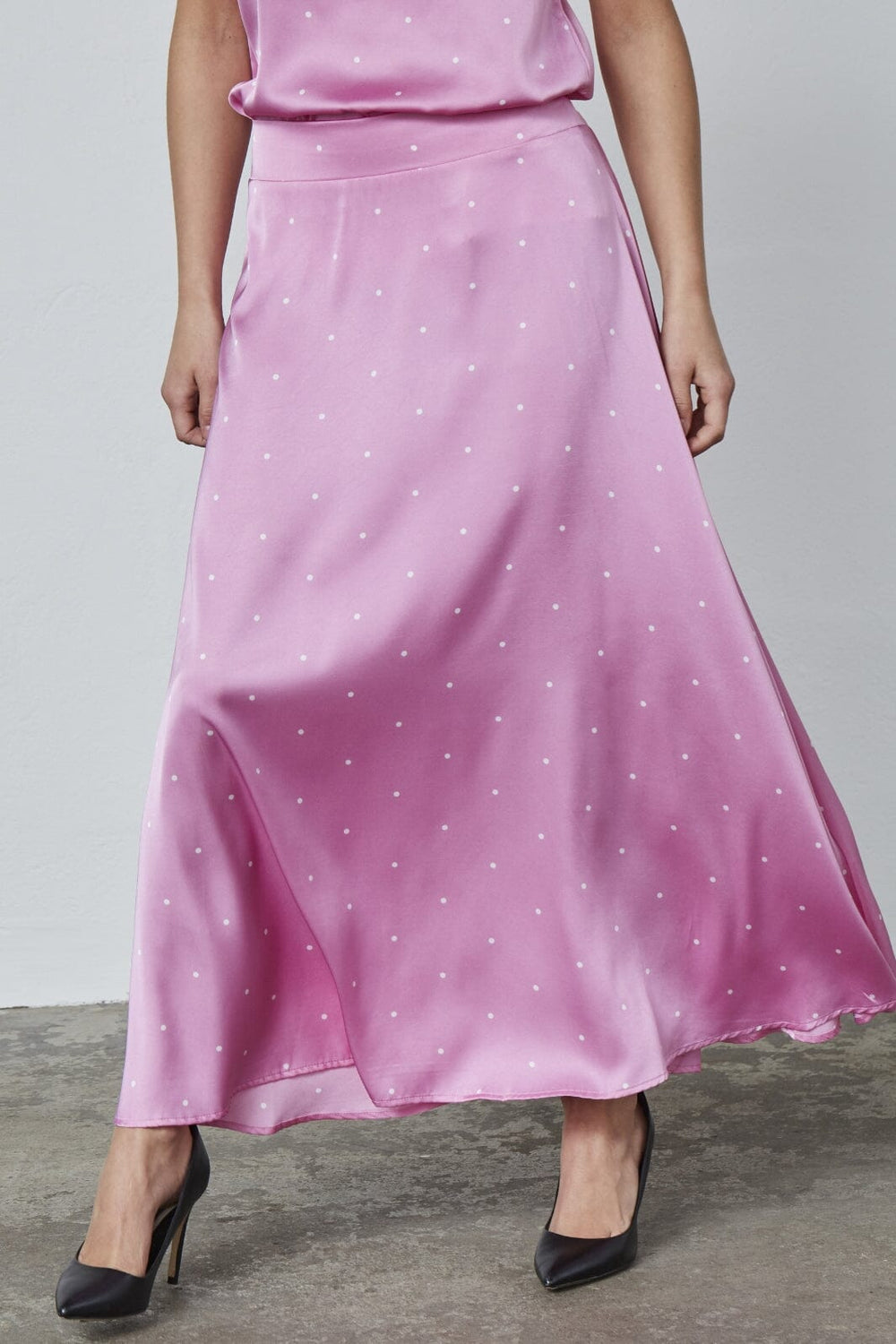 Love & Divine - Love908-1 19055 - 804 - Pink/Dot