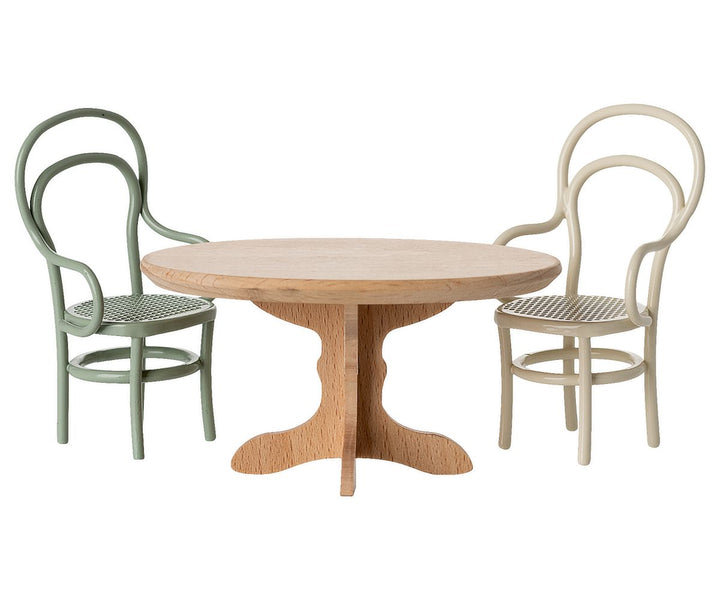 Maileg - Ovalt Spisebord, Mus - Natur - Mouse Furniture Legetøj 