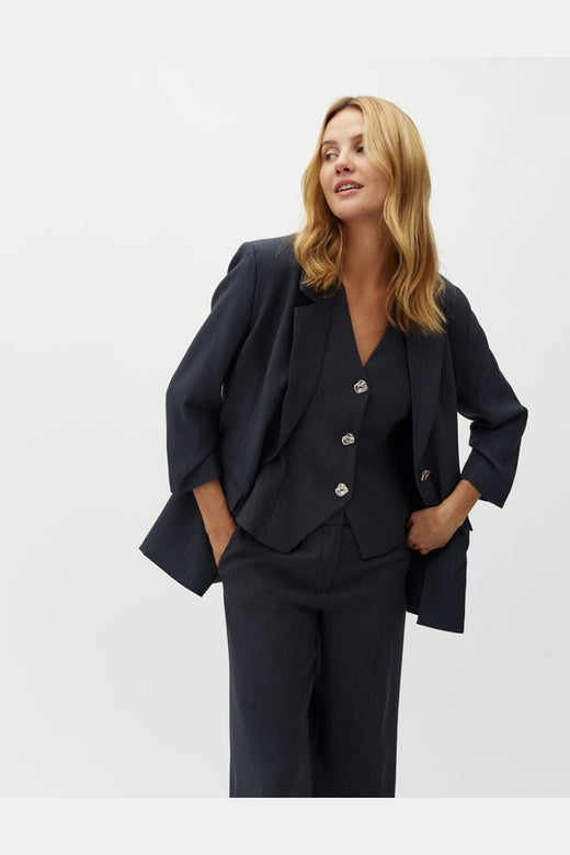 MbyM - Dravina-M 64261053 - V66 - Dark Bering Sea