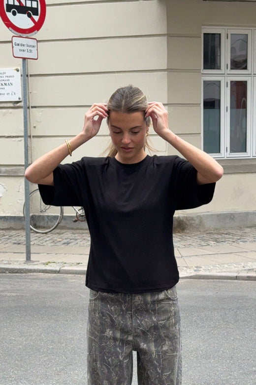 Modström - Cilianemd T-Shirt 59412 - 7090 - Black T-shirts 