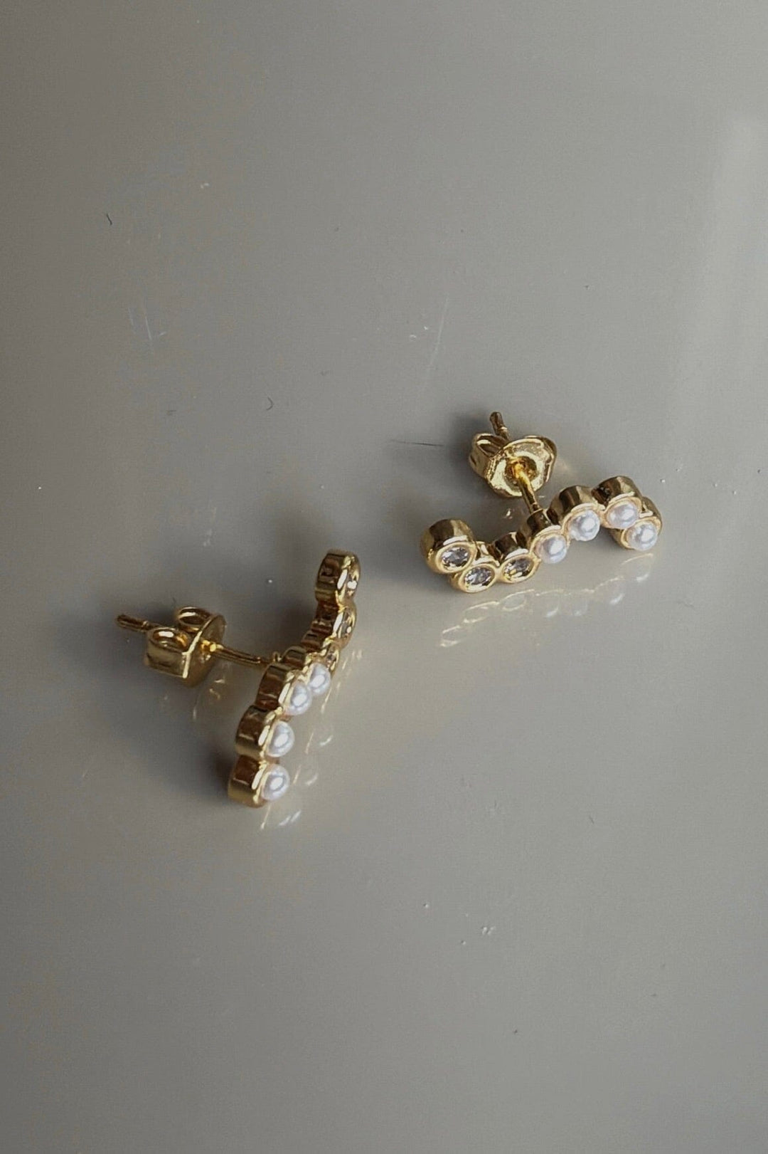 Molly&My Jewellery x Melanie Due - Waves - Forgyldt Øreringe 