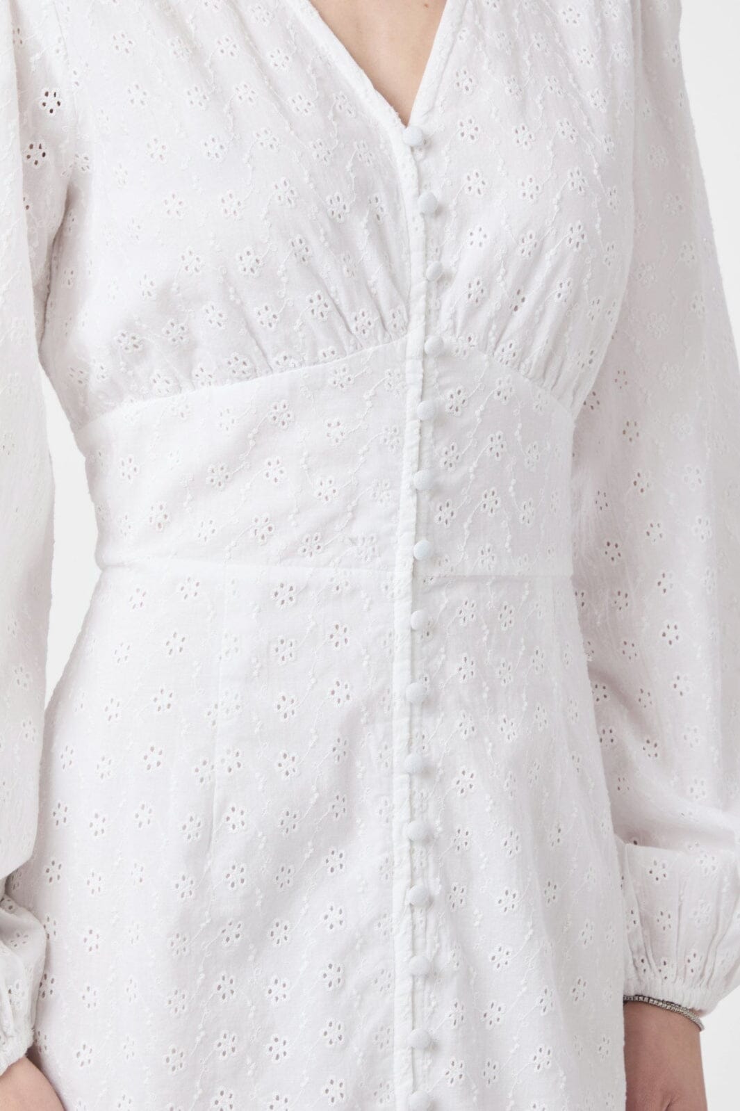 Neo Noir - Alto Embroidery Dress 166017 - 120 - White
