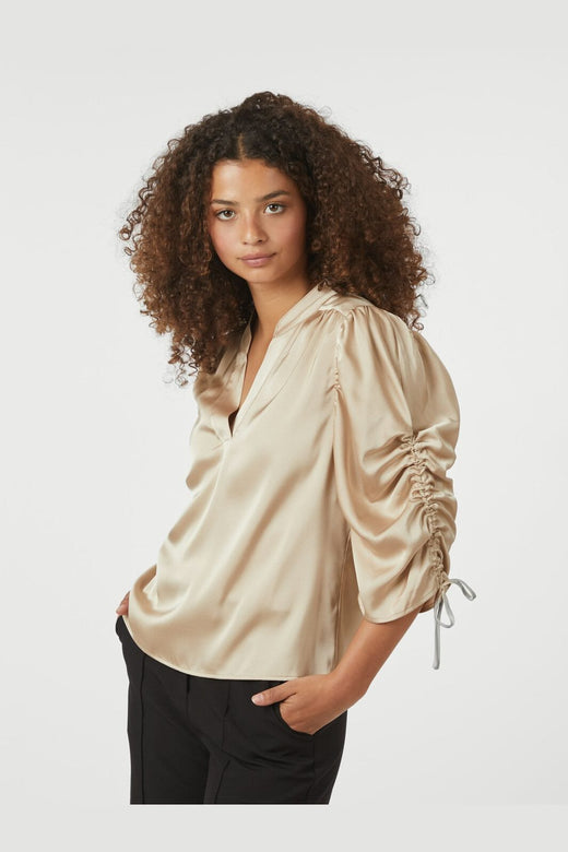 Neo Noir - Alvira Drapy Satin Blouse 166542 - 720 - Champagne