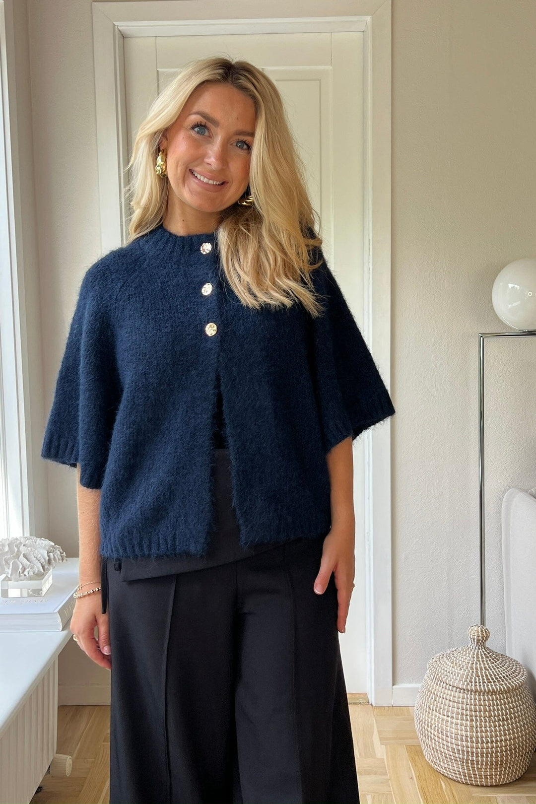 Neo Noir - Benuta Fluffy Knit Cardigan 165816 - 141 - Navy Cardigans 