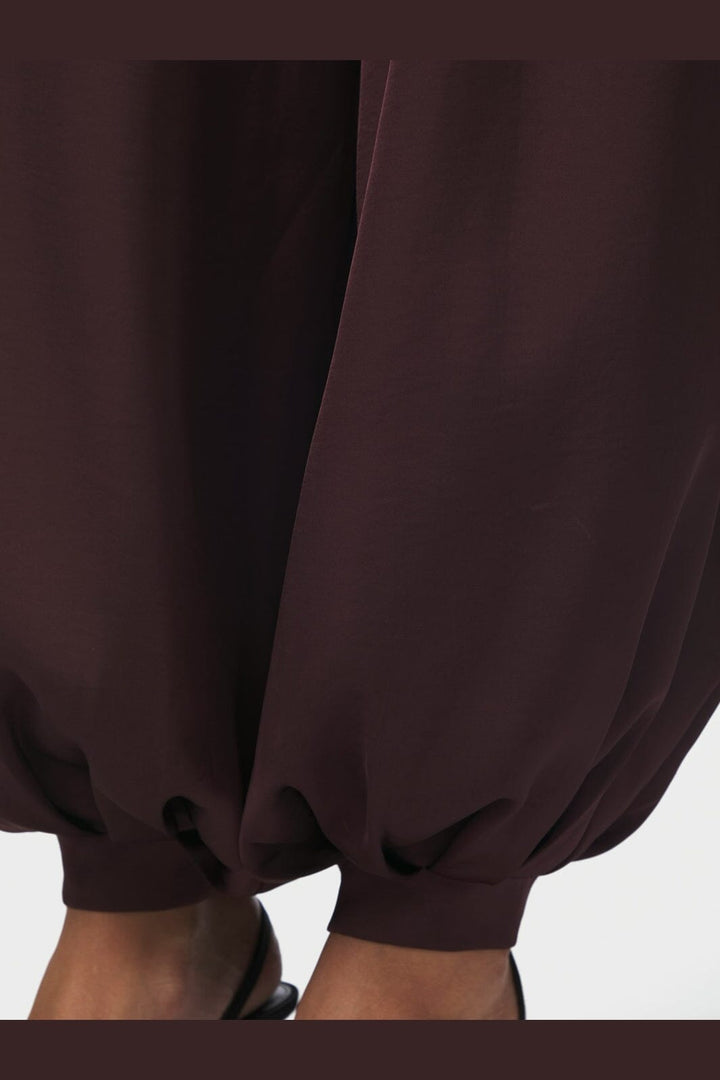 Neo Noir - Chantel Heavy Sateen Balloon Pants 171104 - 174 - Burgundy