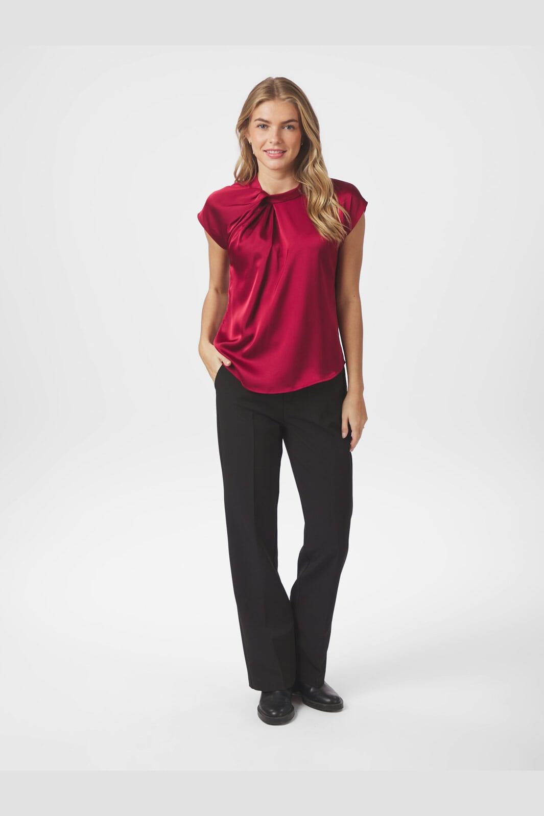 Neo Noir - Fleur Drapy Satin Blouse 160990 - 682 - Wine