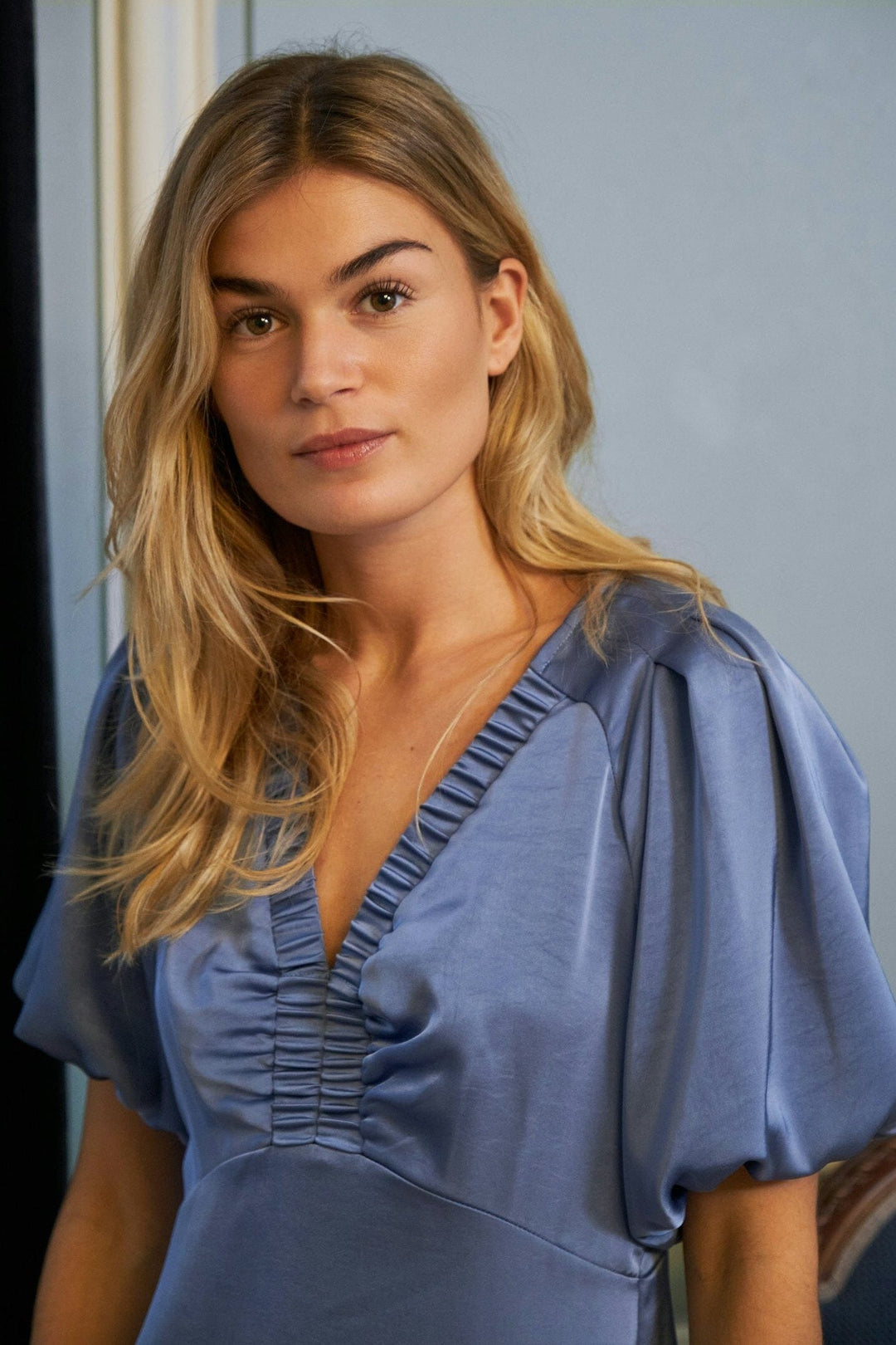 Neo Noir - Illana Heavy Sateen Dress 162521 - 407 - Smoke Blue Kjoler 