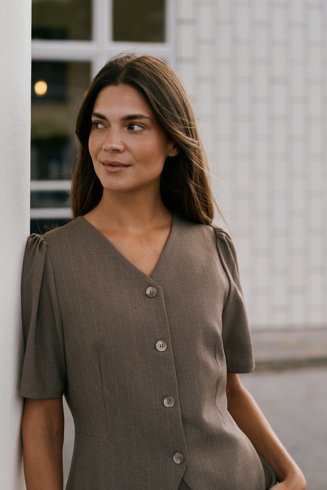 Neo Noir - Jules Pinstripe Blouse 163592 - 214 - Taupe Bluser 