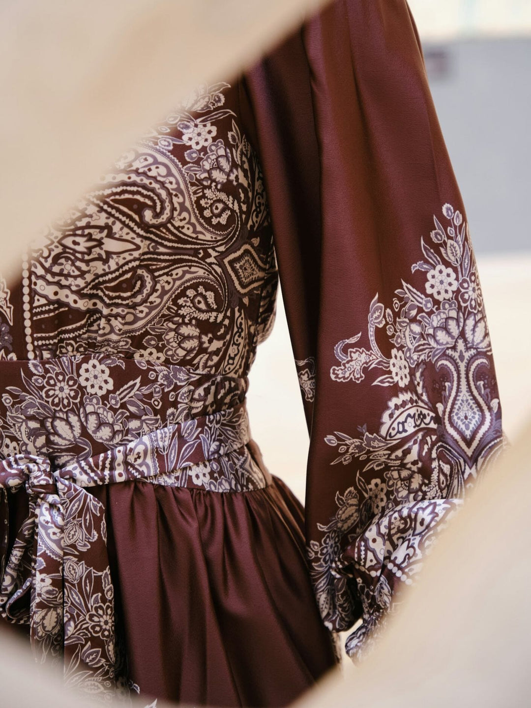 Neo Noir - Malfida Paisley Border Dress 166210 - 676 - Dark Brown Kjoler 