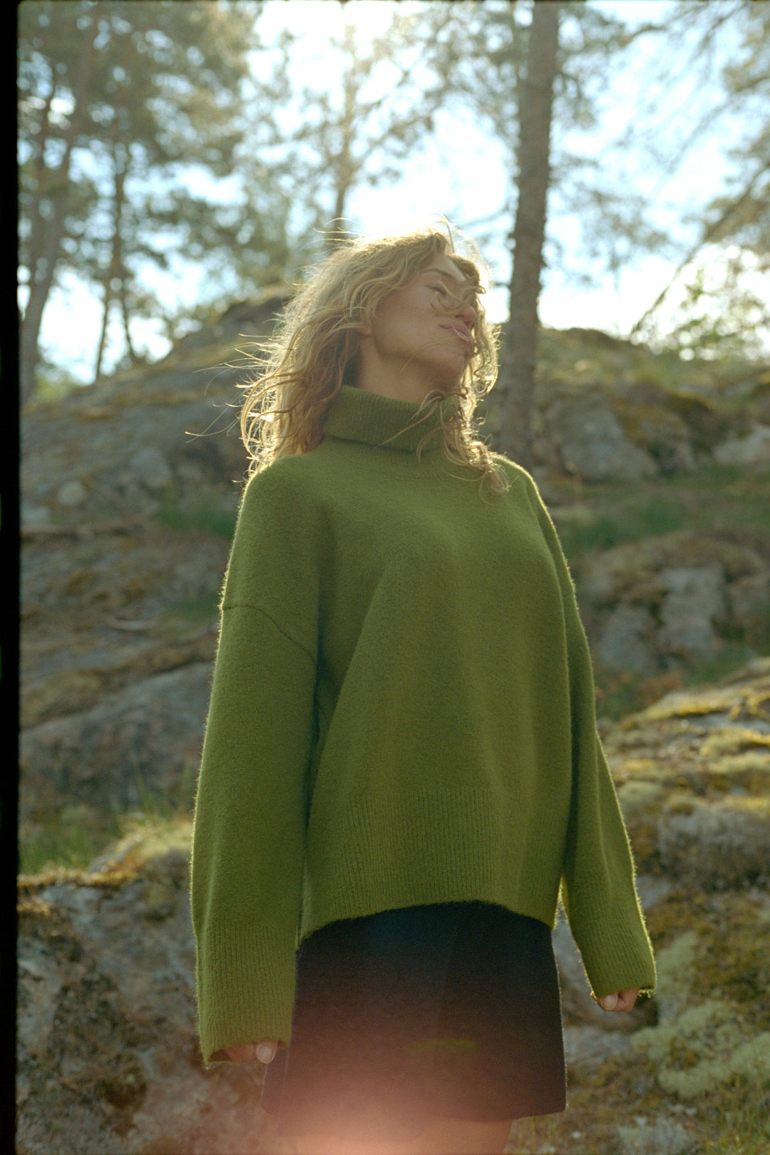 Neo Noir - Naline Knit Blouse 165512 - 340 - Sage Green Strikbluser 