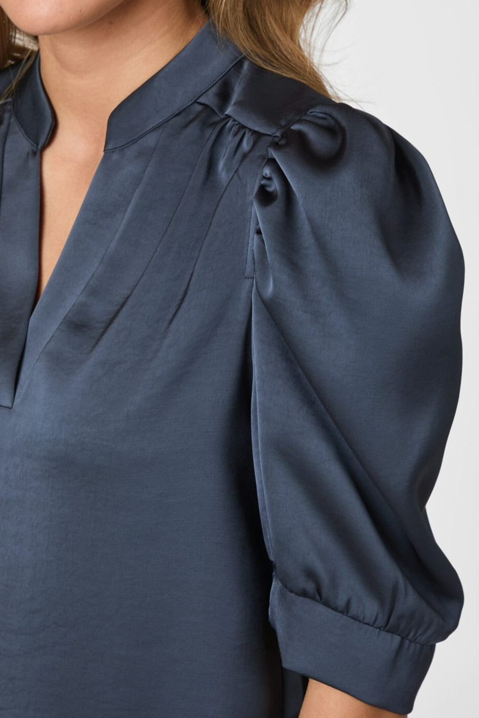 Neo Noir - Roella Heavy Sateen Blouse 162590 - 678 - Midnight Blue
