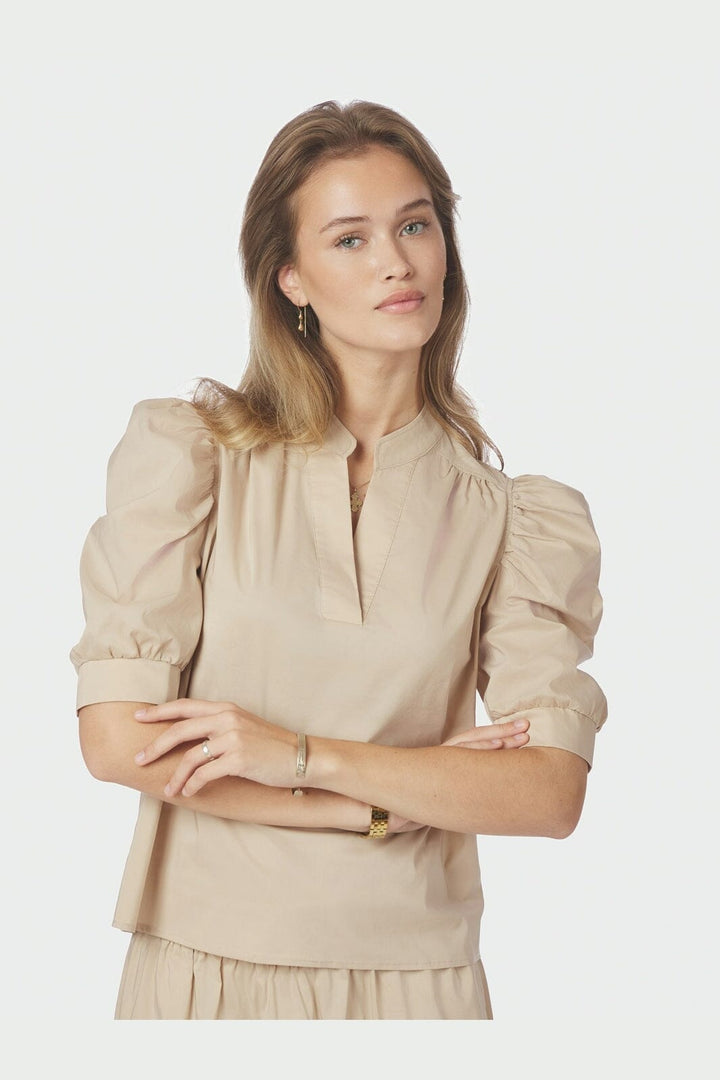 Neo Noir - Roella Poplin Blouse 164283 - 125 - Dark Sand